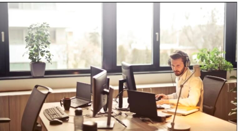 How Parallel Dialers Enhance Customer Engagement