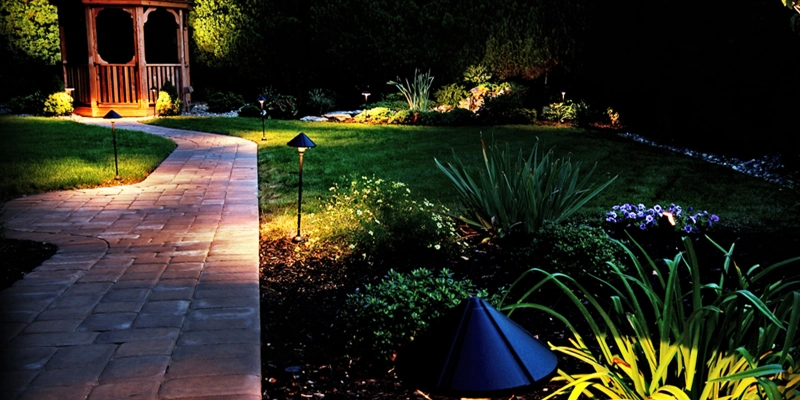 Get Your Perfect Outdoor Lighting in Golden Oaks, FL