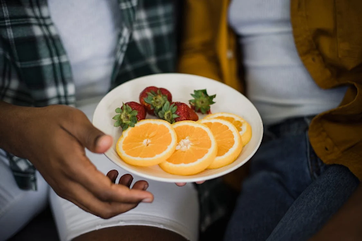 Do Men Need To Eat Fruits Regularly?