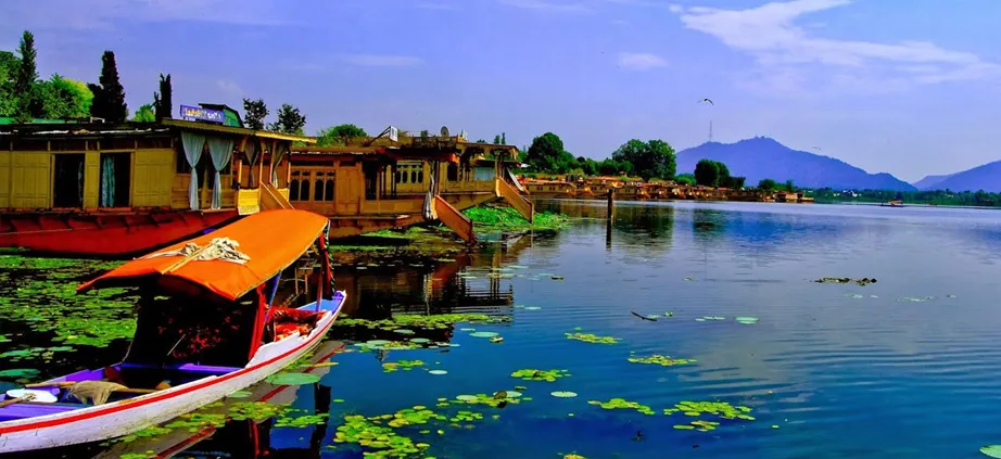 Kashmir Tour Packages From Ahmedabad