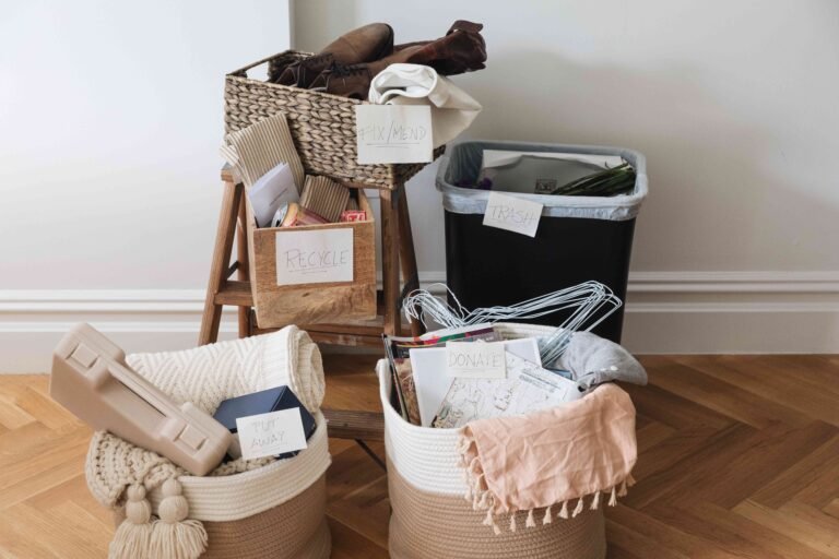 Decluttering Made Easy: Where to Keep Your Extra Stuff