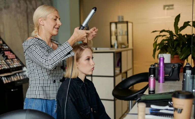 What are the Exclusive Offers and Packages at Filomena Salon Spa in Vancouver?