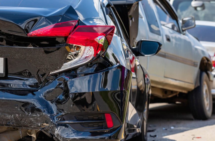 Determining fault in multi-vehicle collisions